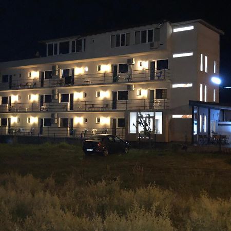 Autentic Boutikue Costinesti Buitenkant foto