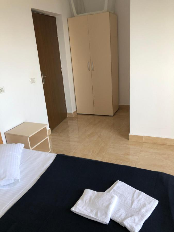 Autentic Boutikue Costinesti Buitenkant foto