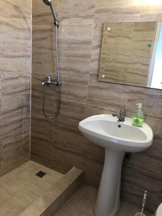 Autentic Boutikue Costinesti Buitenkant foto