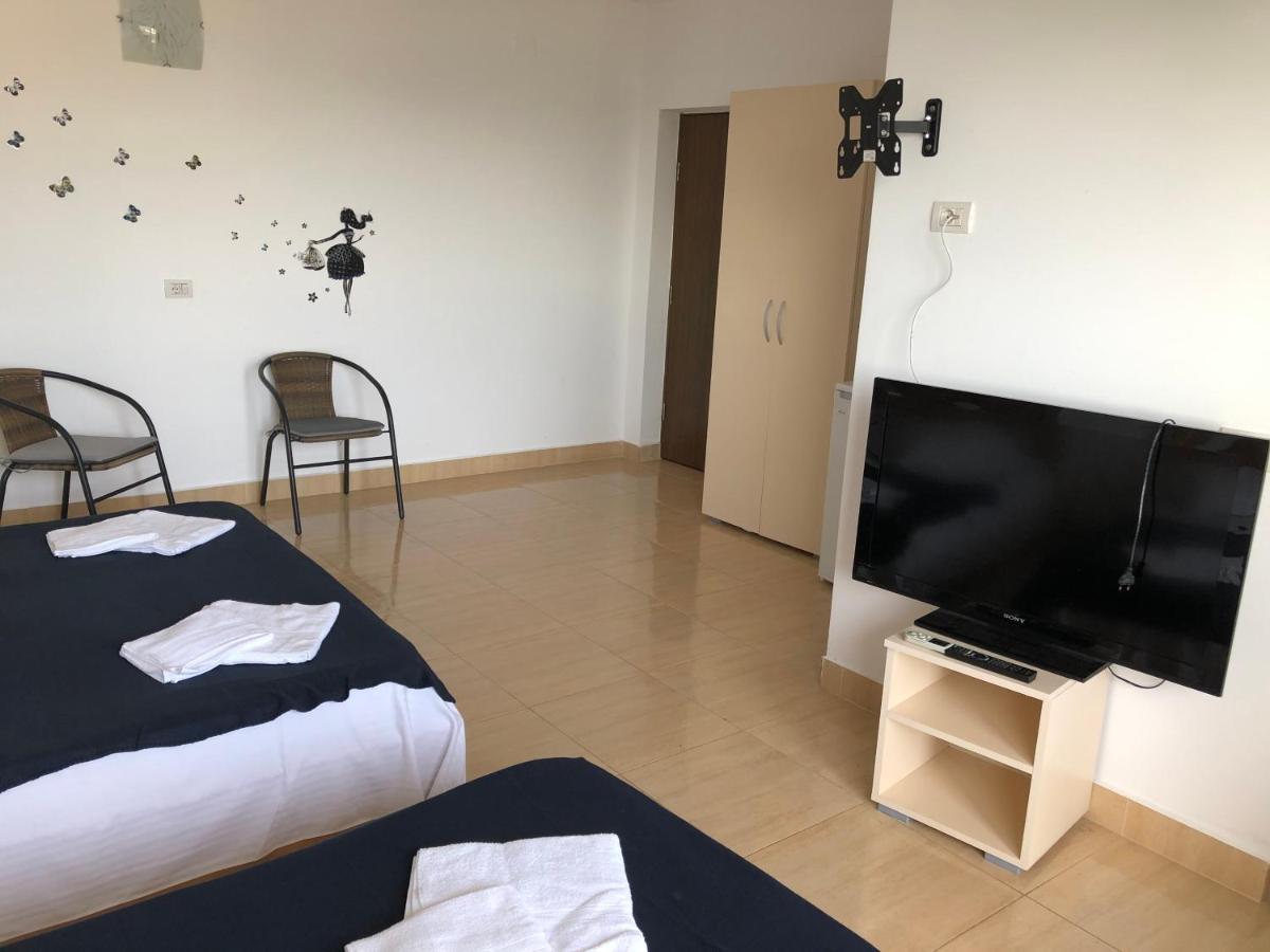 Autentic Boutikue Costinesti Buitenkant foto