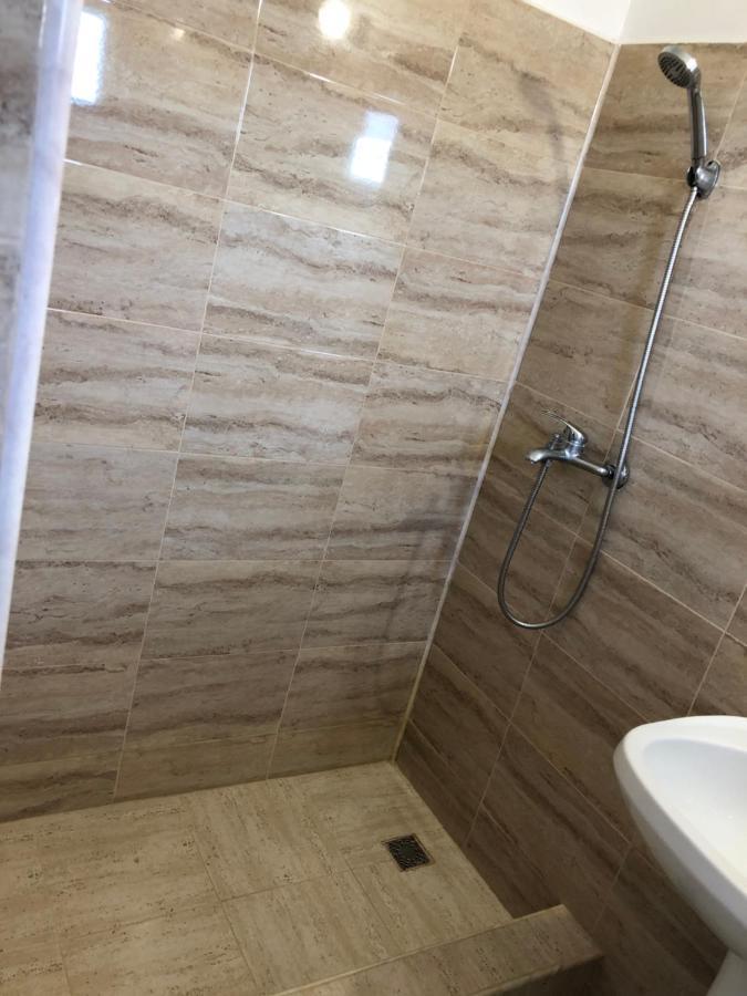 Autentic Boutikue Costinesti Buitenkant foto
