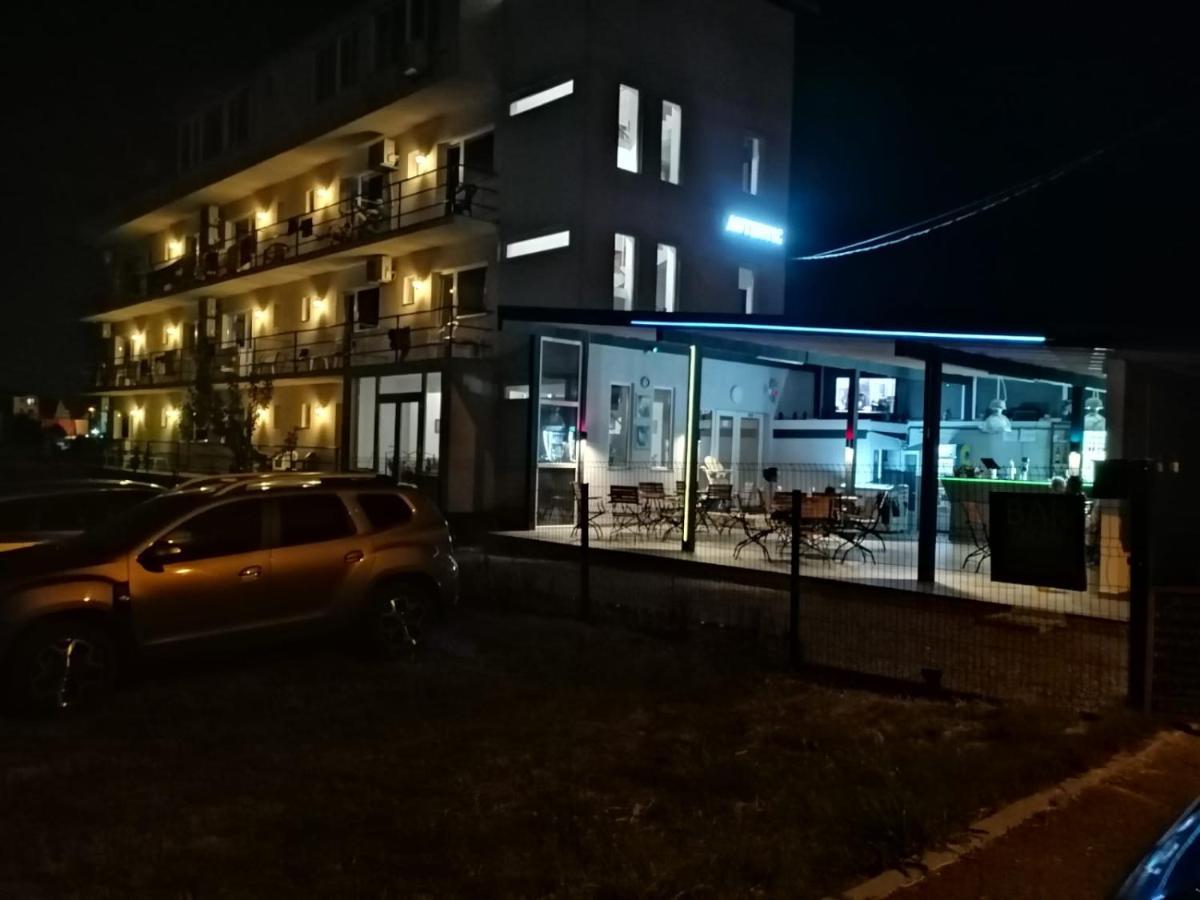 Autentic Boutikue Costinesti Buitenkant foto